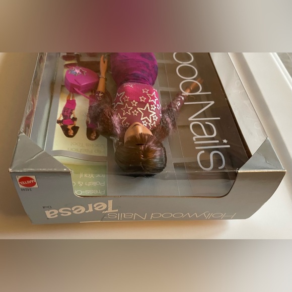 Vintage 1999 Hollywood Nails Teresa Barbie Doll Mattel Y2K - Picture 6 of 7